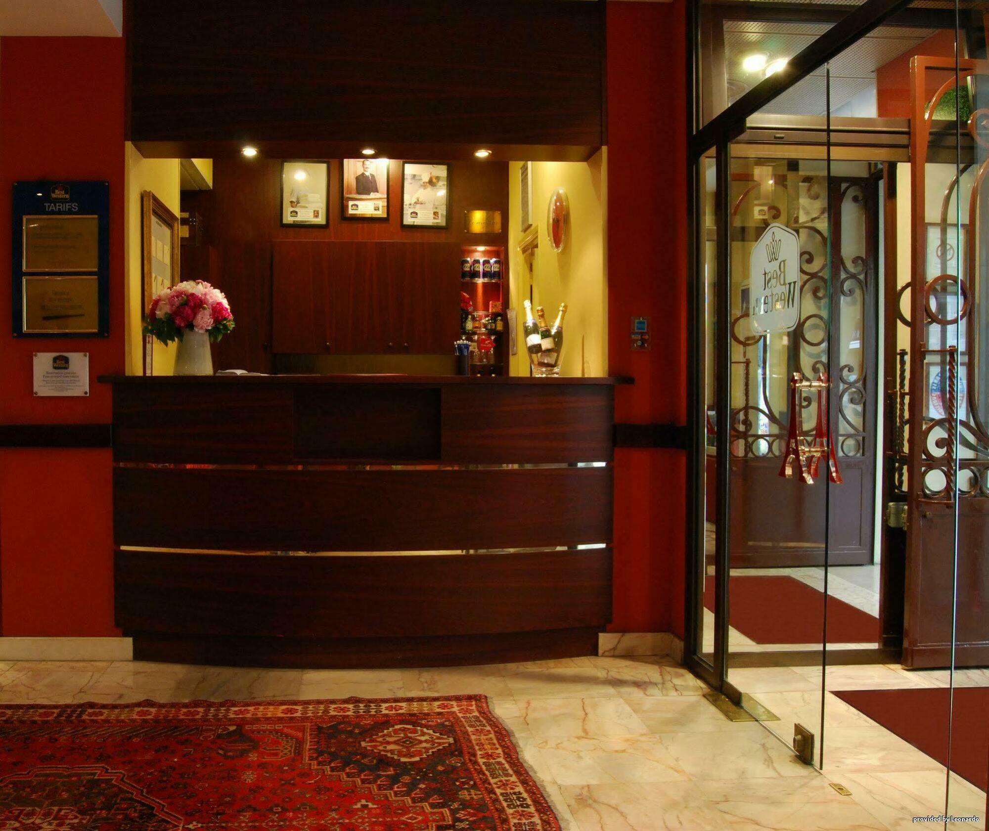 Timhotel Invalides Eiffel Hotel 3*