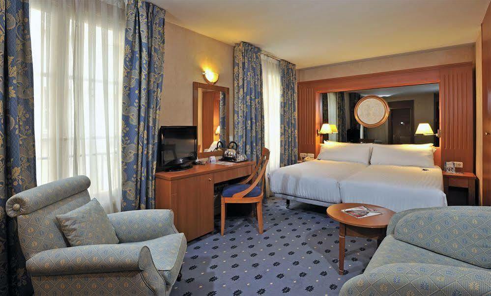 Opera Managed By Melia Hotel