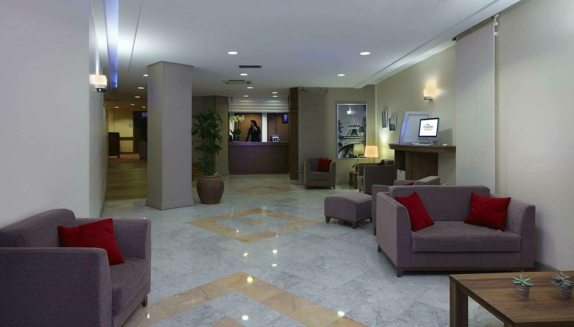 Citadines Trocadéro Appart hôtel 3*