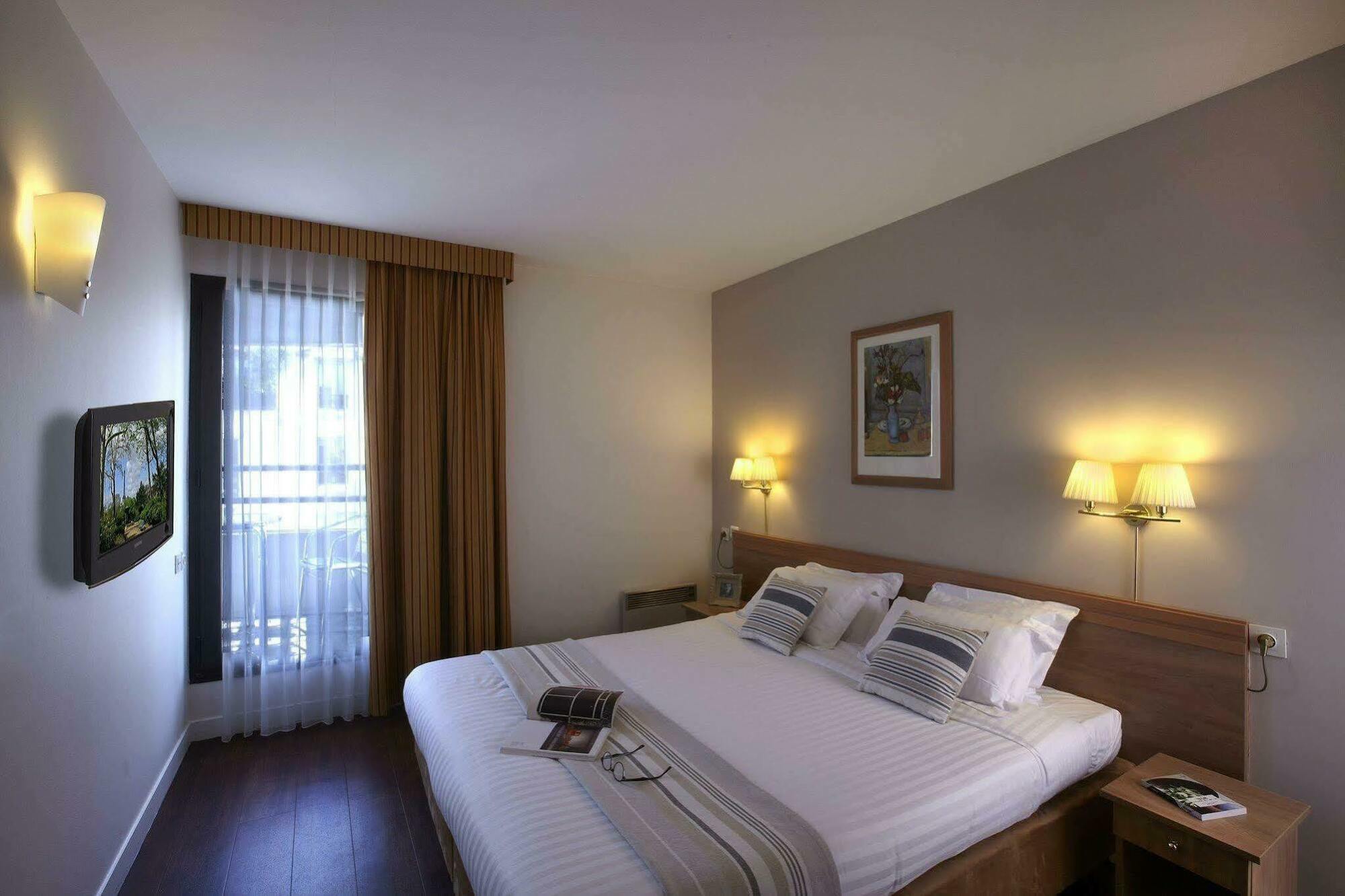 Citadines Trocadéro 3*