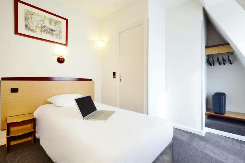 Campanile 15 - Tour Eiffel Hotel Paris