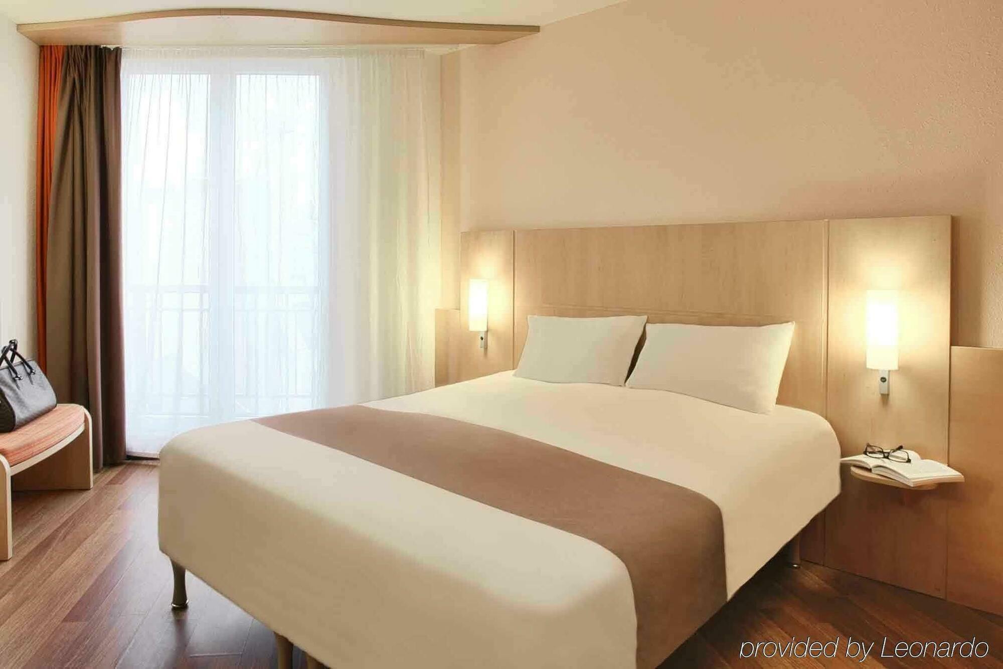 Hotel Ibis Opéra La Fayette 3*