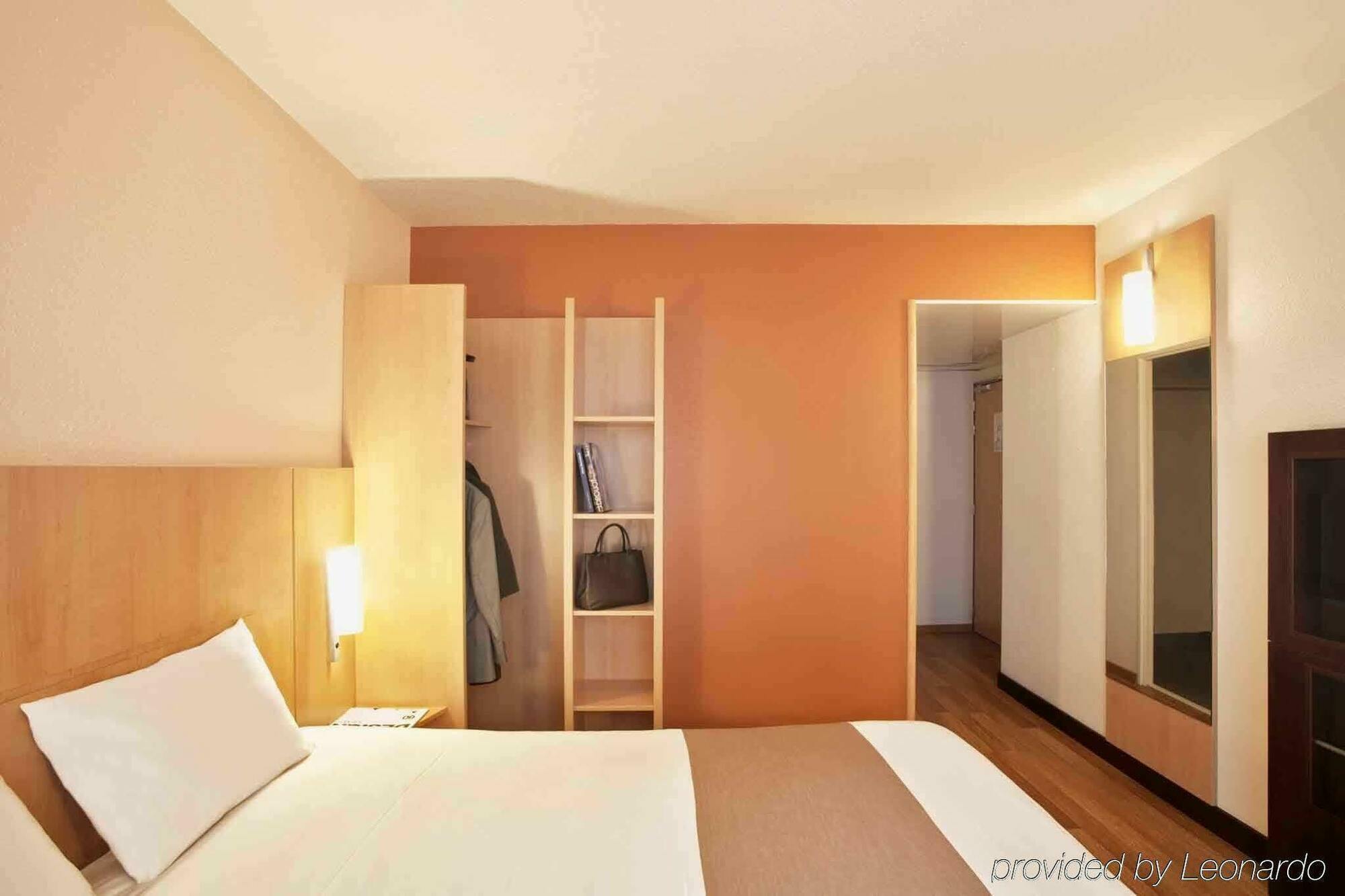 Ibis Opéra La Fayette Hotel