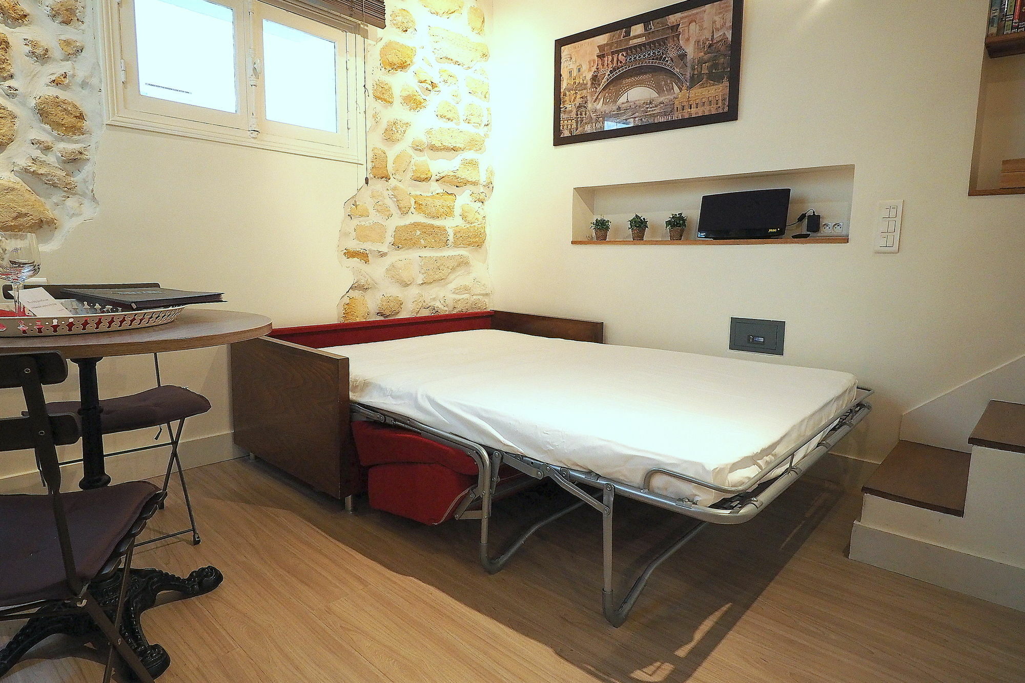 Louvre Parisian Chicsuites Apartment *