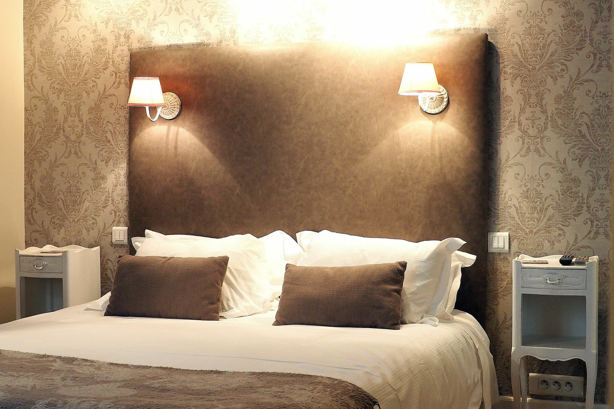Apartment Louvre Parisian Chicsuites