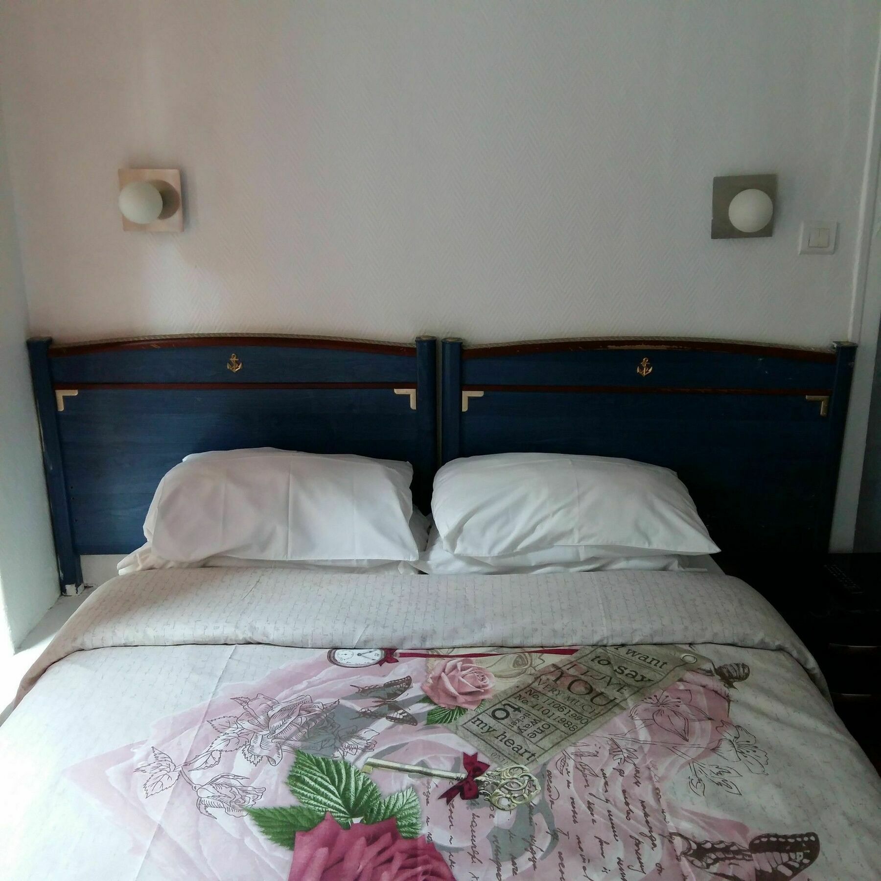 Du Métro Hotel