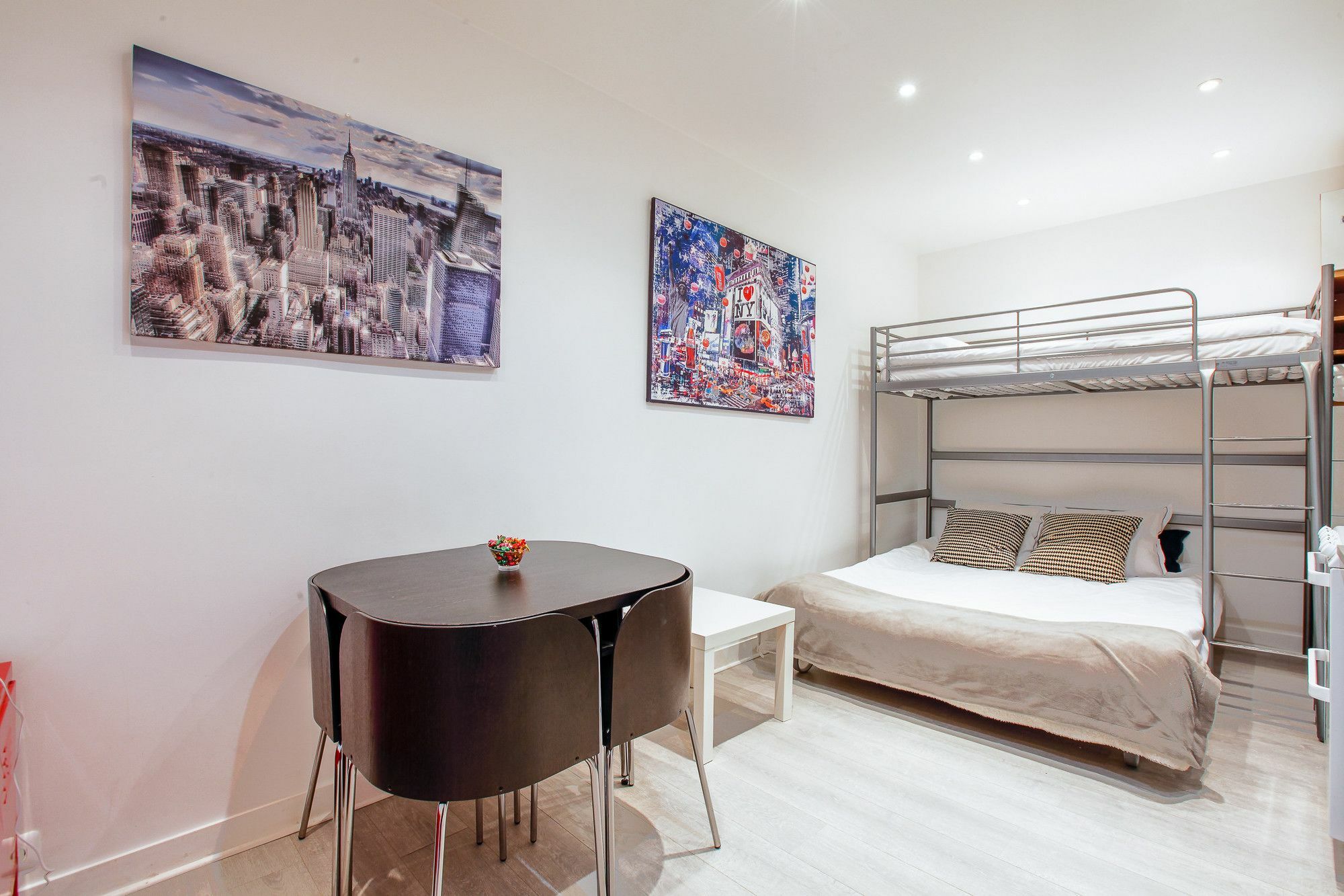 11 - Design Champs-elysees Apartment *
