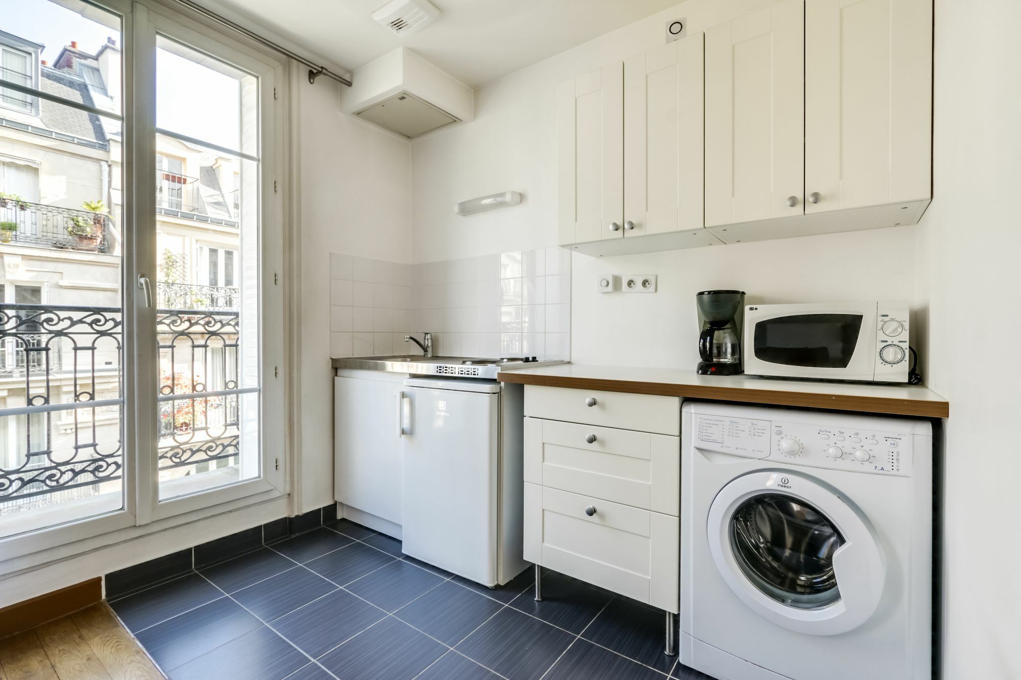 Du Louvre Apartment