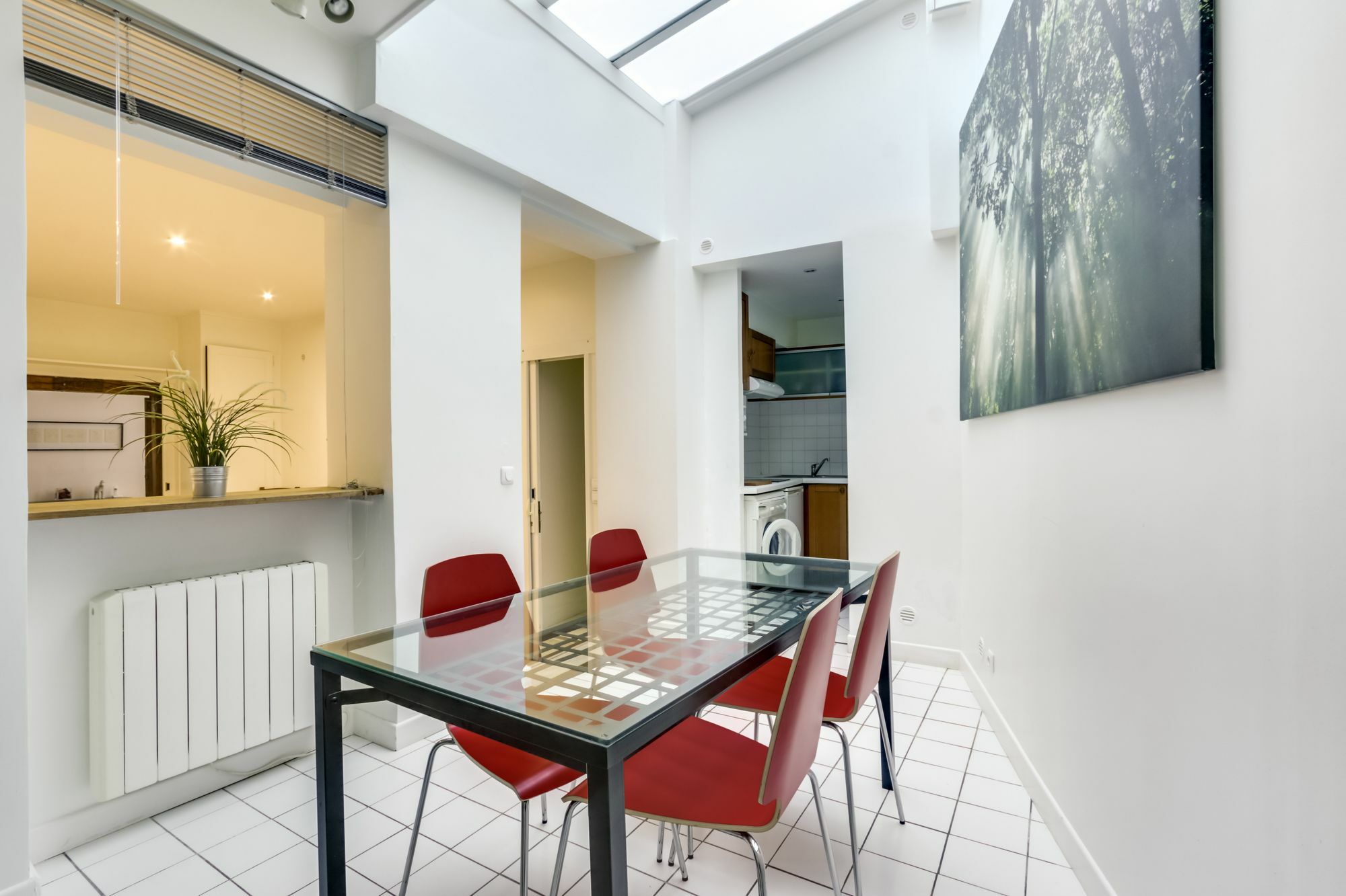 Du Louvre Apartment Paris