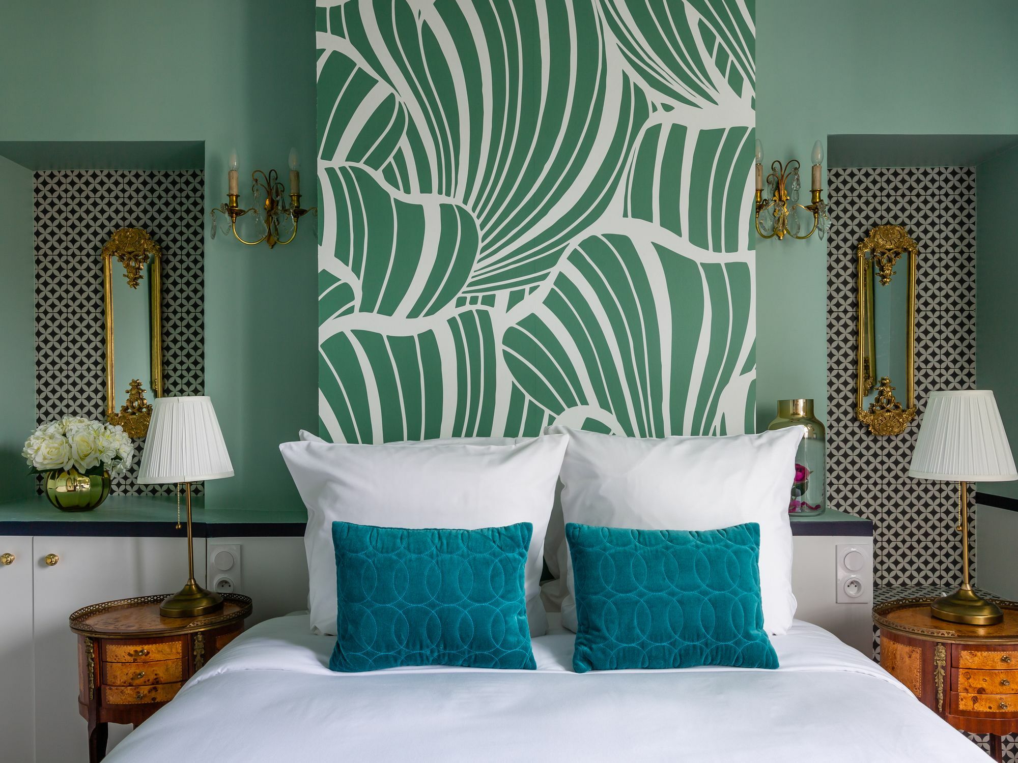 Appartement Luxury 2 Bedroom Louvre And Champs Elysees Paris