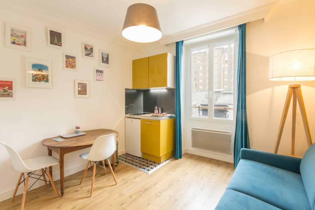 Bed & Breakfast Les Toits De *