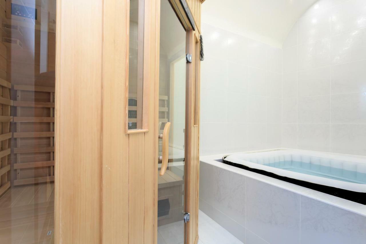 Louvre Luxury Apartment&spa