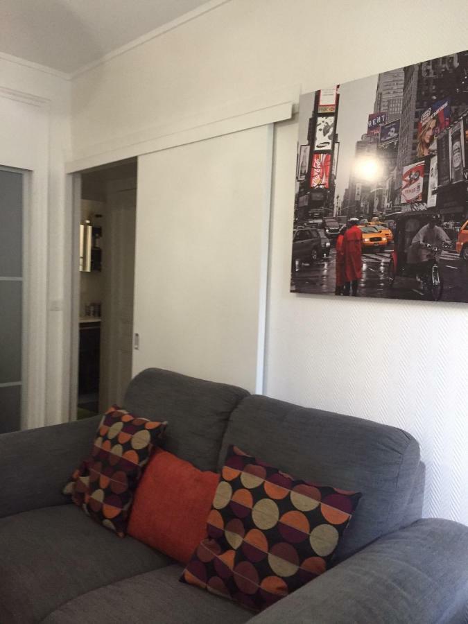 Apartment Le Buffle Noir Montmartre Paris
