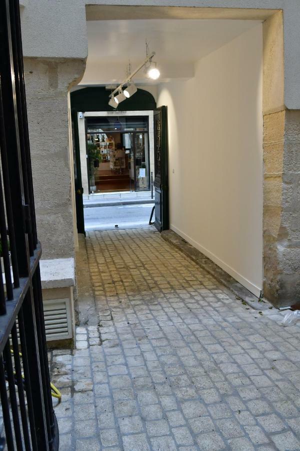 My Story Up Paris