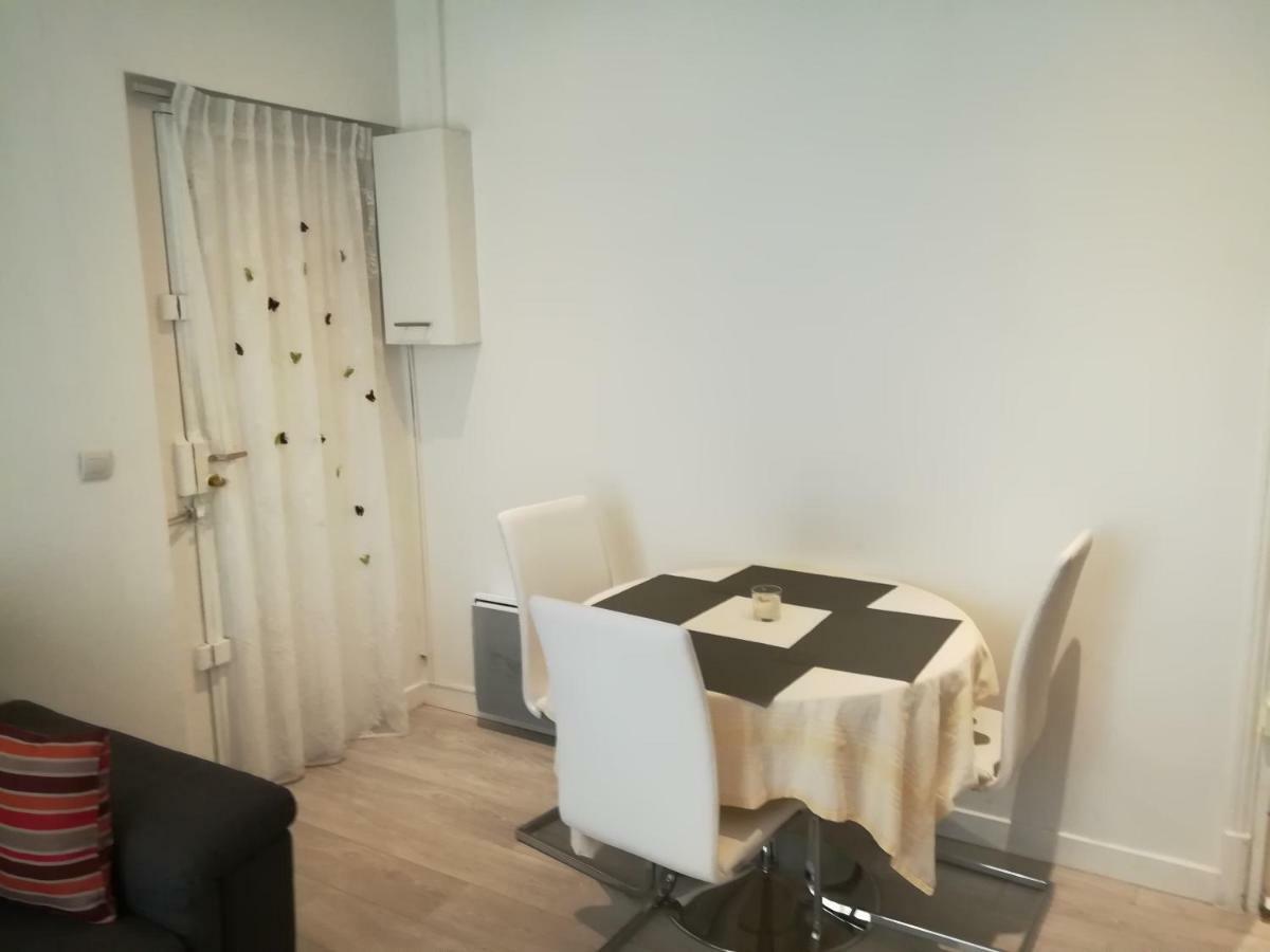 Apartement Planquette Apartment Paris