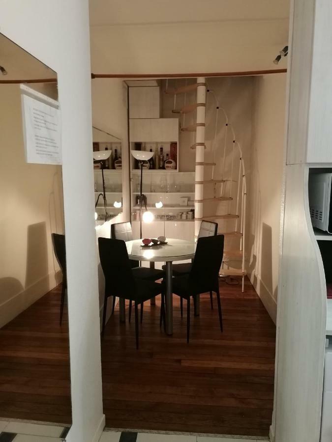 Apartment Cosy Arc De Triomphe Champs Elysees Paris