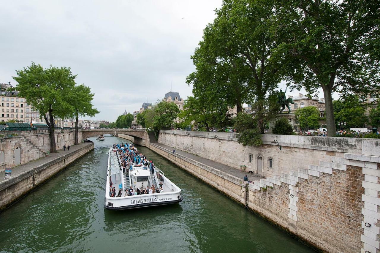 Apartment 5e Entre Notre Dame & Pantheon Paris