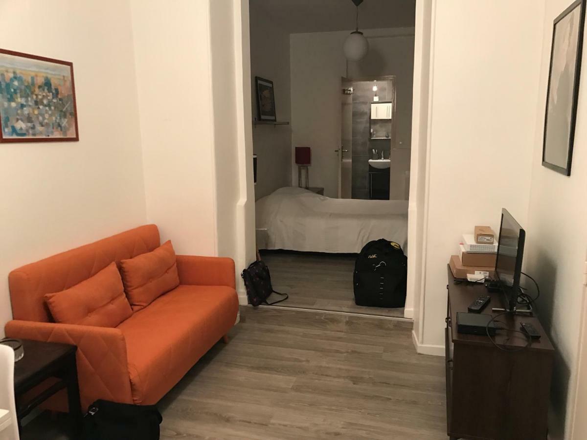 Notre Dame De Lorette 75009 Apartment Paris