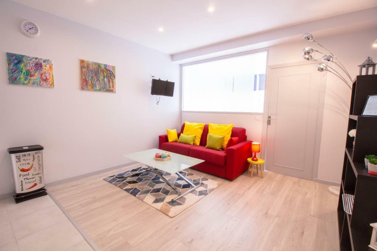 Office- Rue Saint-fargeau Apartment *