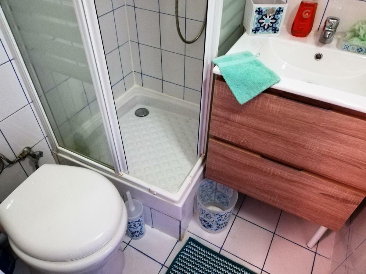 Appartement In Montmartre *