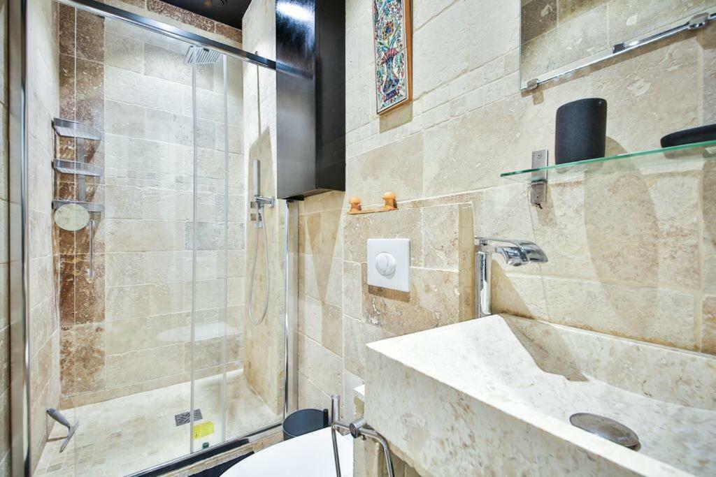 Very Cozy 2p Louvre--orsay-- Saint-germain-des-pres *