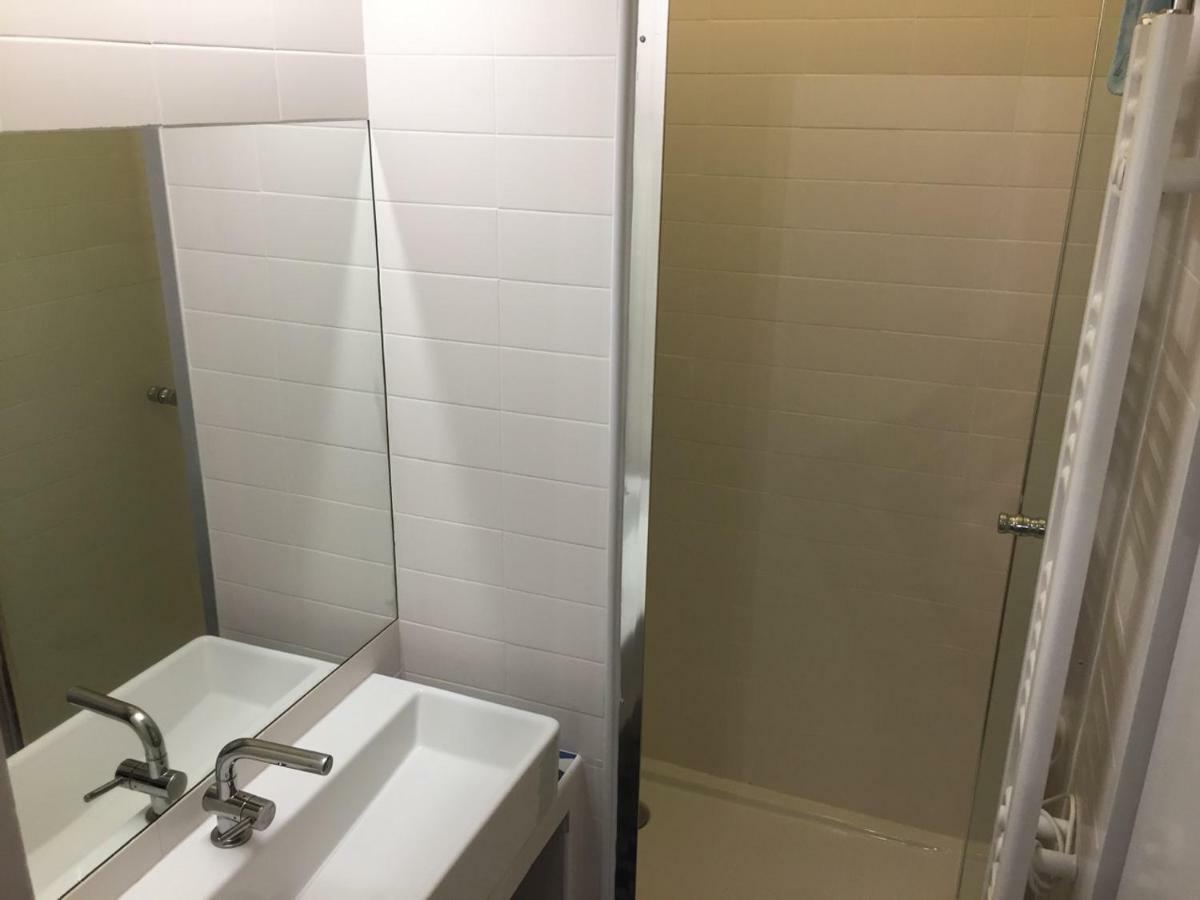De Charme De 60 M2 Entre Montmartre Et Batignolles Apartment Paris