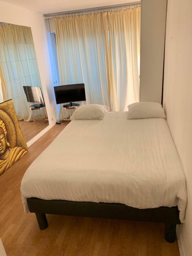 Appartement Rue De La Pompe *