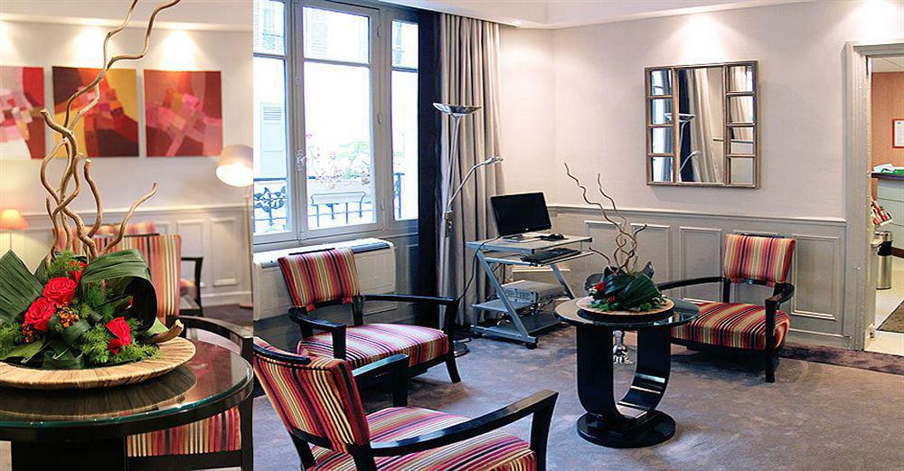 Ami Hotel