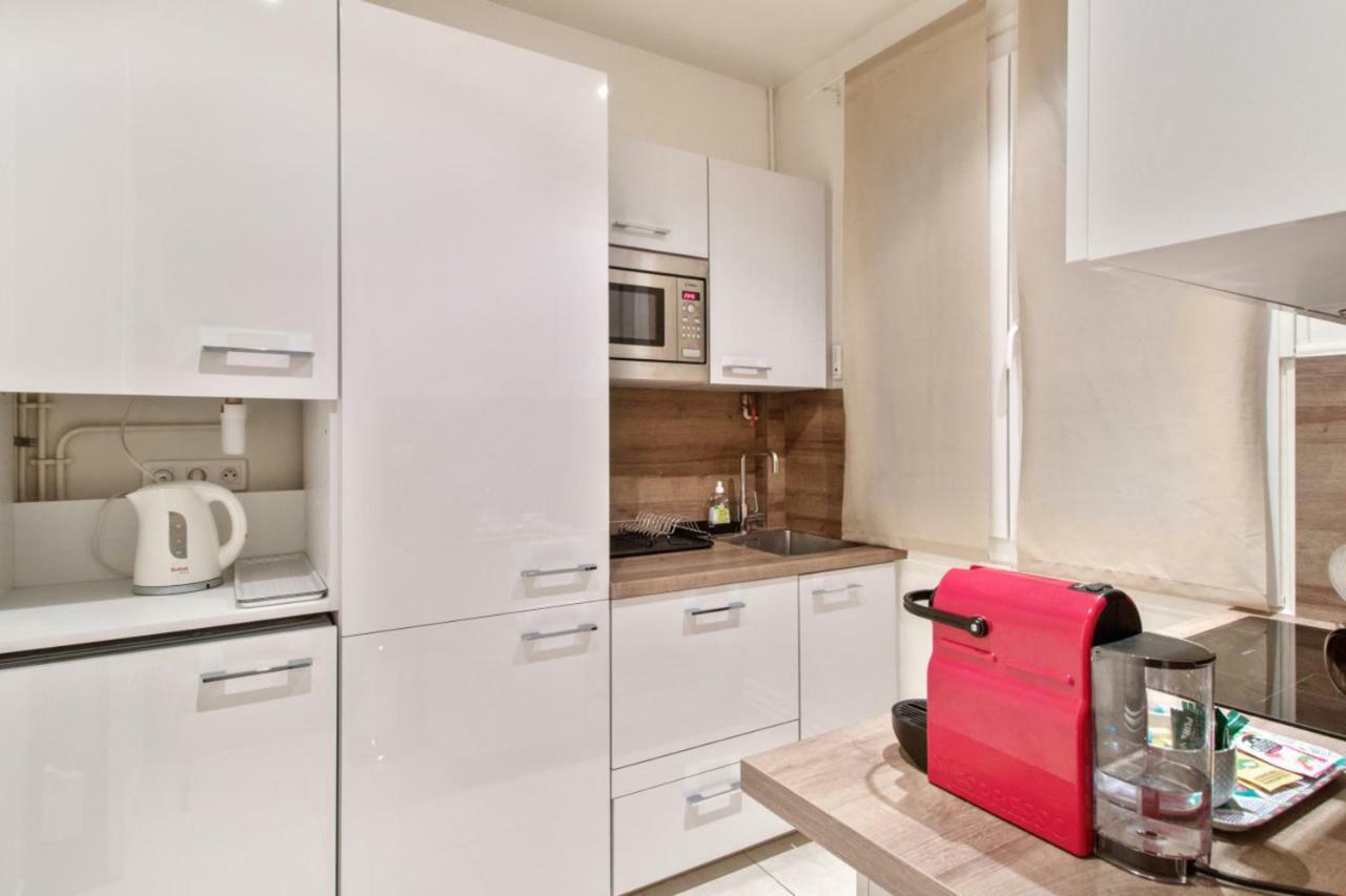 One-bedroom Flat Close To Champs-elysees And Eiffel Tower Apartment