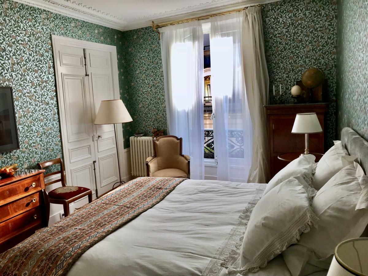Le 48 Bed & Breakfast Paris