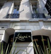 Sonder L'edmond Parc Monceau Hotel 4*