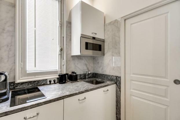 Avenue Des Champs Elysees - Studio Ks Paris