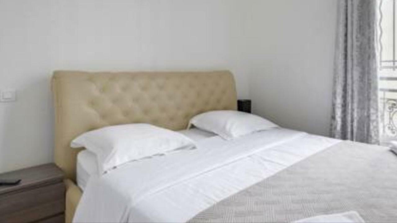 Appartement Pere Lachaise - Montmartre Centre Paris