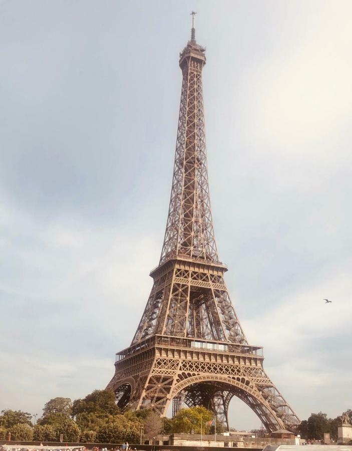 Apartment Au Pied De La Tour Eiffel Trocadero Paris