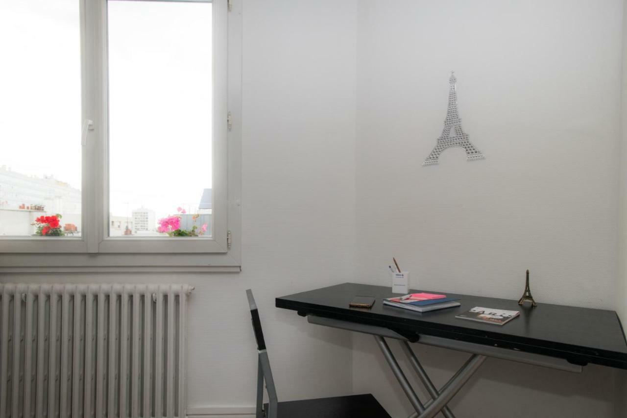 Appartement Charmant Famillial Vue Tour Eiffel Paris