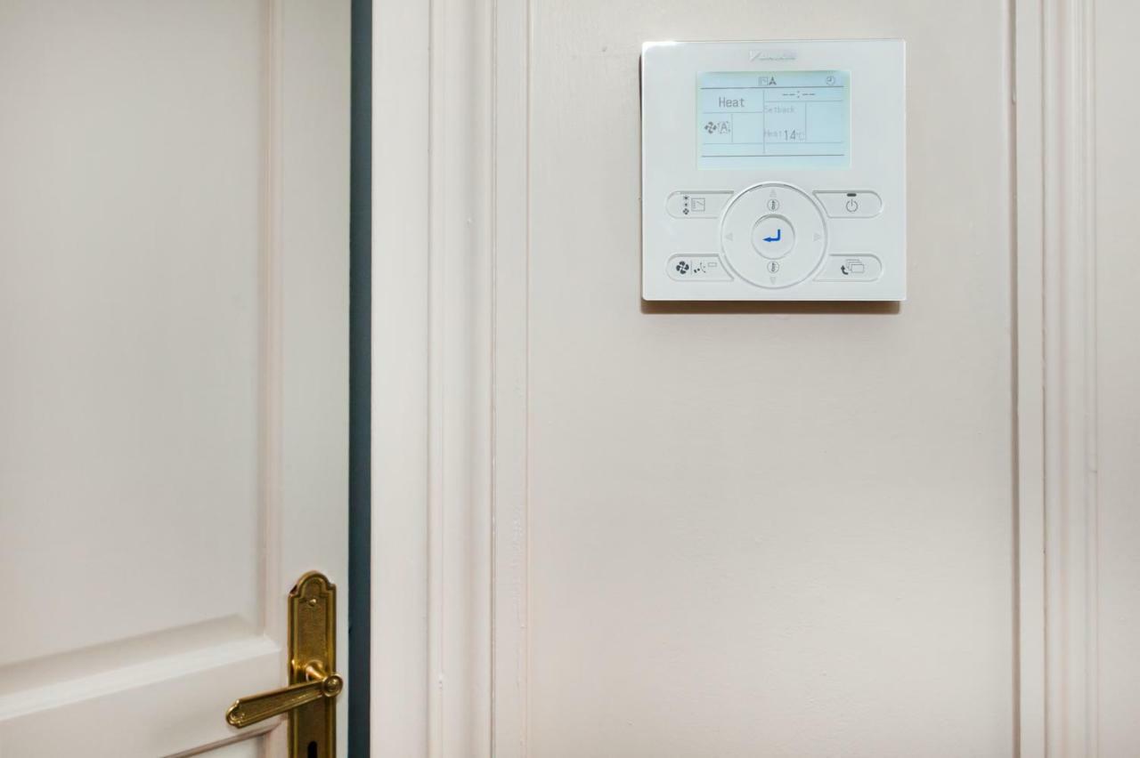 Champs Elysees - Lincoln Apartment Paris