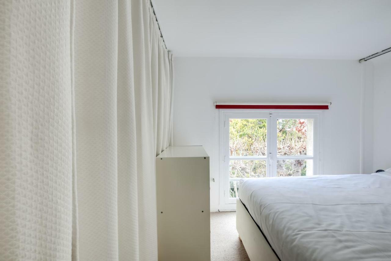 Appartement Unit 010 Cherche Midi 19 *