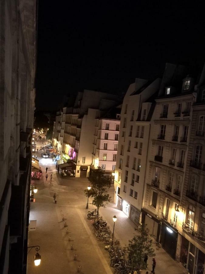 Apartment Innocents Apt Paris