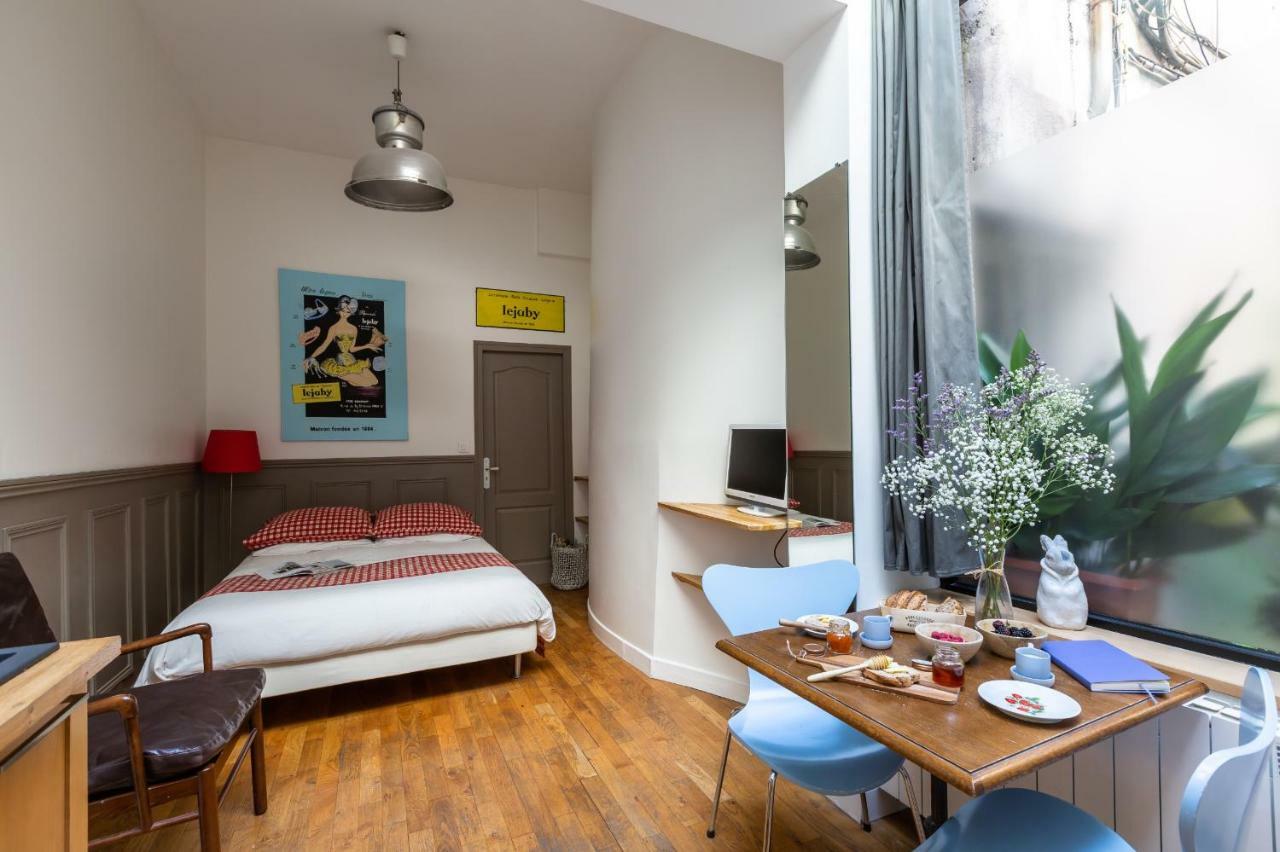 Artisan Lofts Near Marais Apartment