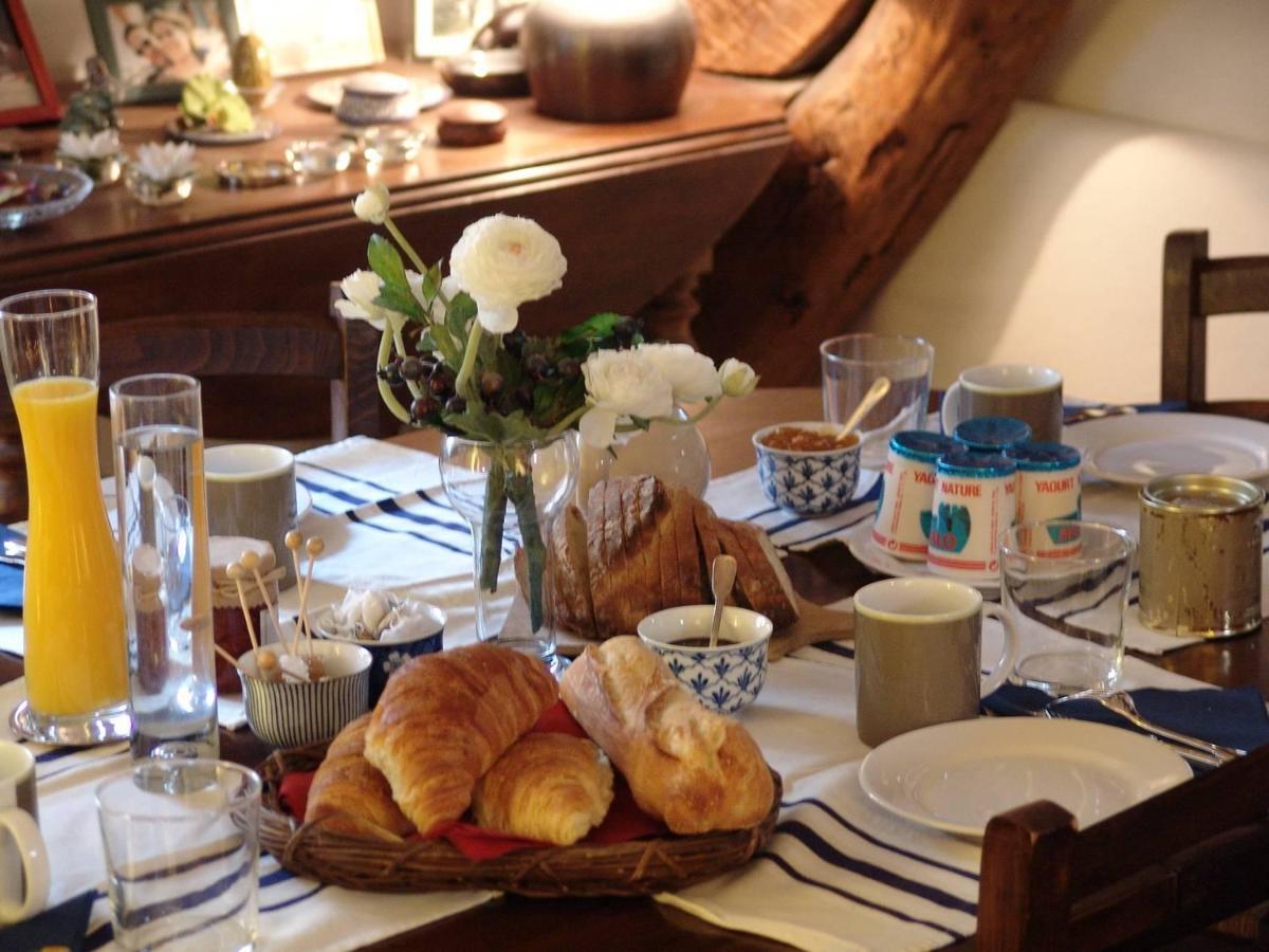 Bed & Breakfast Les Toits De *