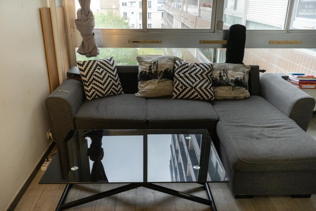 Studio Spacieux Et Calme + Parking Souterrain Appartement Paris