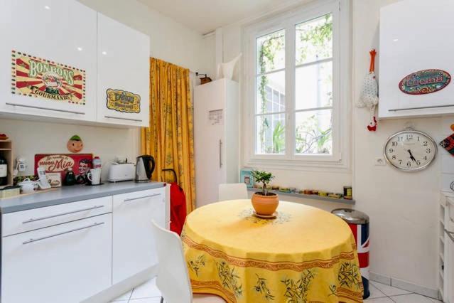 Privatunterkunft Charming Bedroom Paris