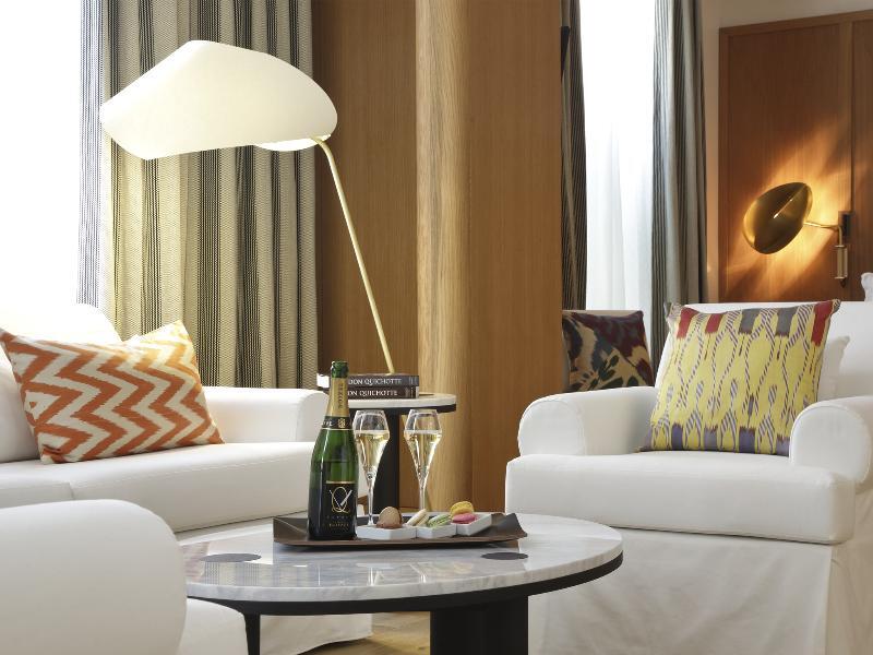 Hotel Vernet Champs Elysées 5*