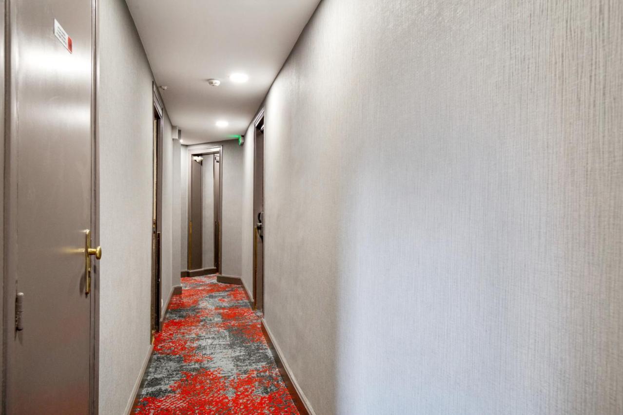 Grand Des Gobelins Hotel 3*