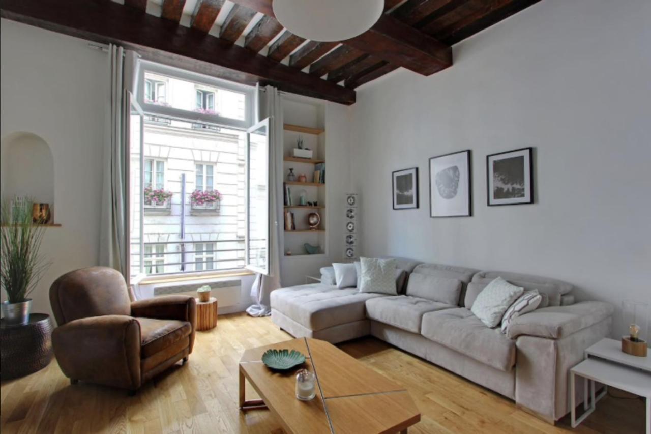 Luminous Loft In Saint-germain Des Pres Paris