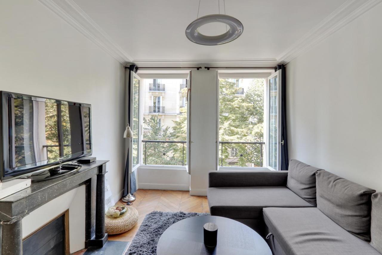 The Best Deal In The Marais - 1bedroom Apt - 45m2 Paris