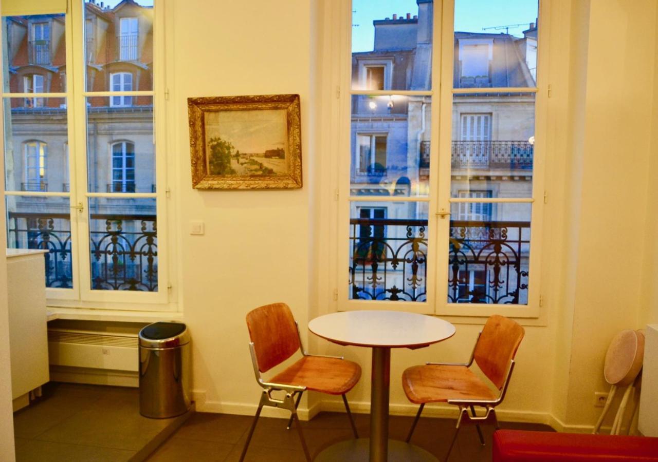 Innocents Apt * Paris