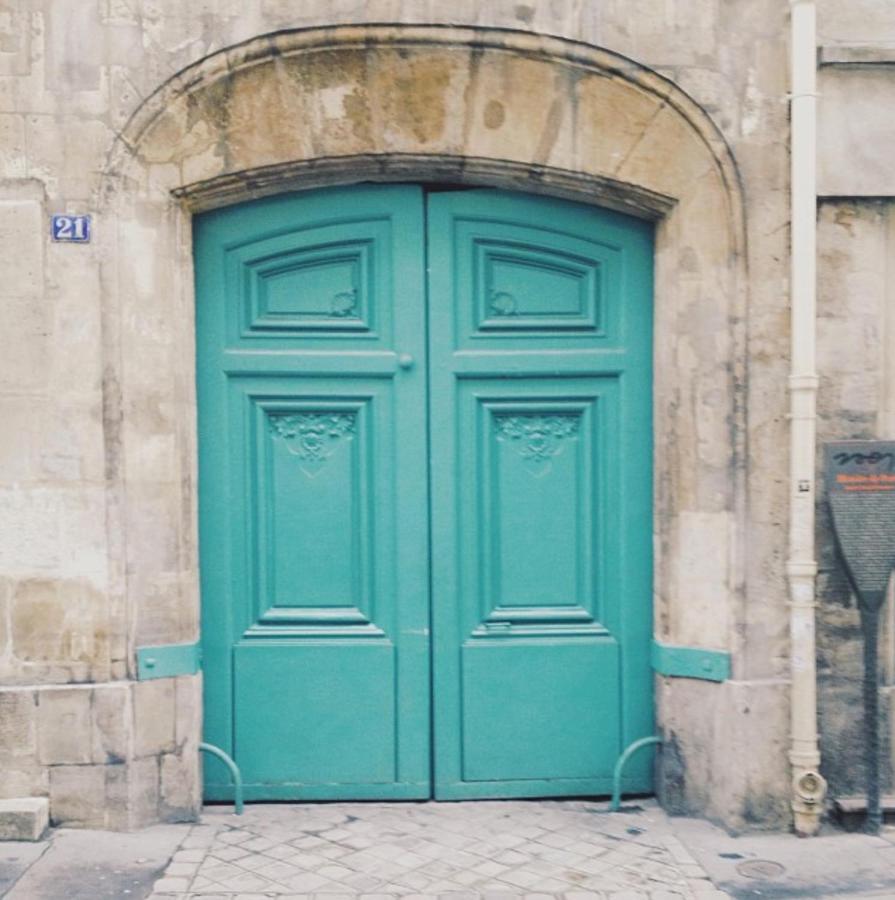 Charming Cosy Triplex In Trendy Marais Apartment