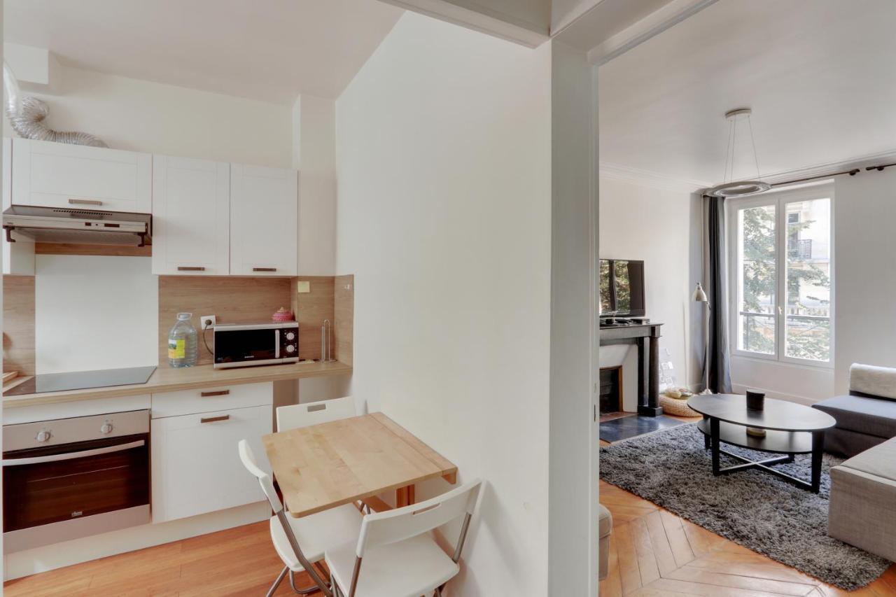 The Best Deal In The Marais - 1bedroom Apt - 45m2 Apartment *