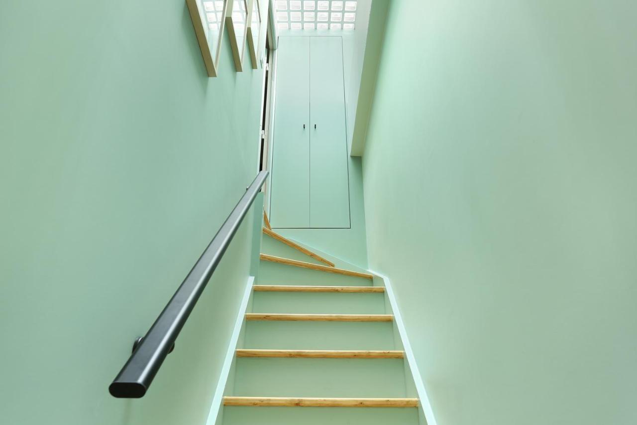 Center Of By Prestige Apartment *